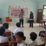 Polsek Sekotong Bangun Karakter Siswa SMPN SATAP 4 Lewat Edukasi Hukum dan Etika