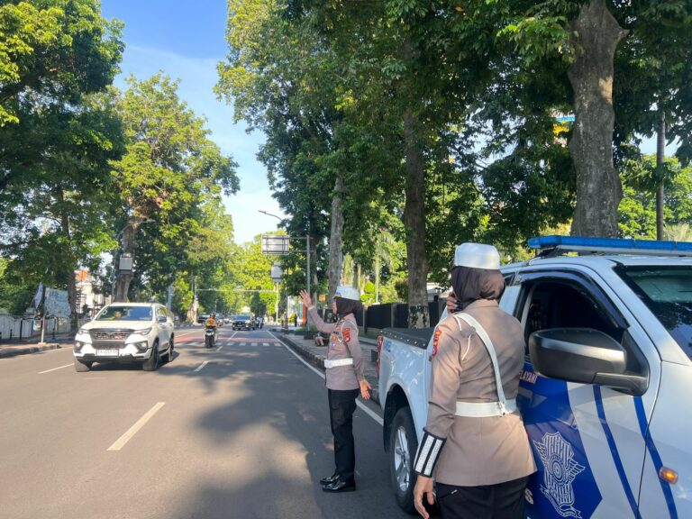 WhatsApp Image 2025-10-24 at 14.24.14