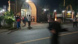 Masjid Prioritas di Labuapi Dijaga Ketat, Salat Tarawih Aman