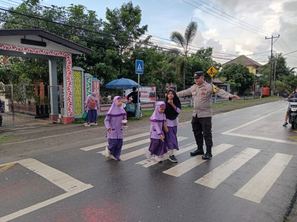 WhatsApp Image 2025-11-28 at 08.28.33