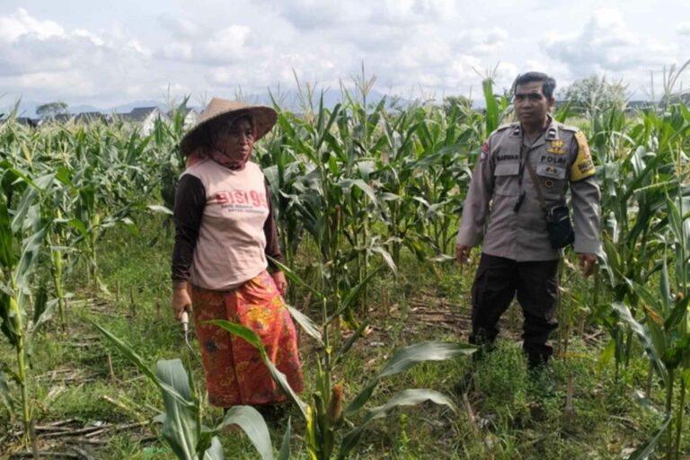 Polres Lombok Barat Kawal Program Kemandirian Pangan di Labuapi